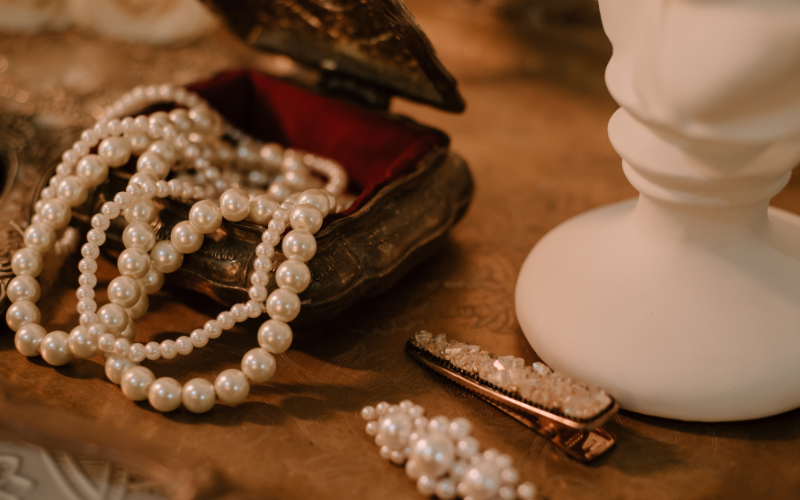 The Key Qualities to Look for in a Professional Jewelry Appraiser