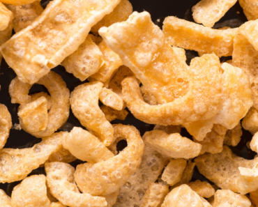 How Salt and Vinegar Pork Rinds Fit Into a Keto or Low-Carb Diet?